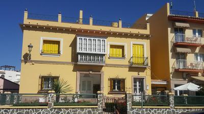 APARTAMENTOS ERMITA PLAZA