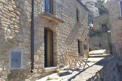 Casa nella Roccia