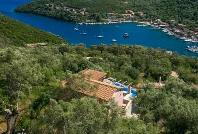 SivotaBayVillas Lefkada - 3 bedrooms villas with sea view & private pool