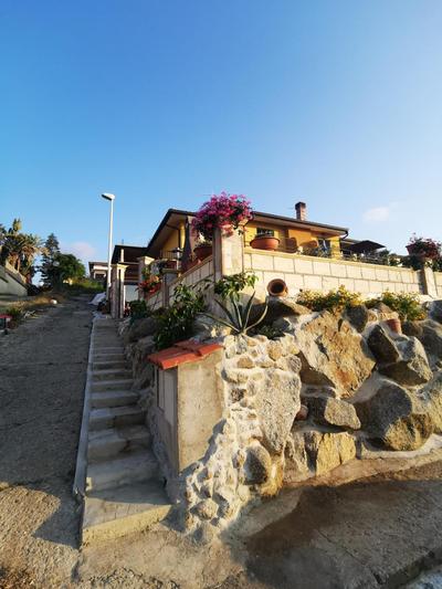 Casa Vacanze Villa Mimosa- per le vacanze vicino a Tropea