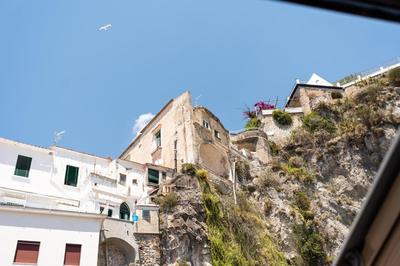 LUIMAR Holiday House