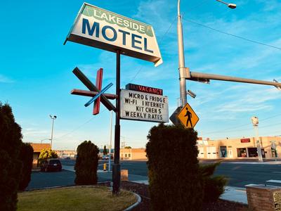 Lakeside Motel, Bilde 2