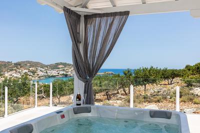 Promitheas Villa, with Pool & Heated Spa Whirlpool, By ThinkVilla
