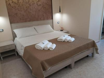 Vittorio Veneto Accomodation - Tropea city center