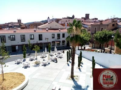 Apartamentos Turísticos La Garza