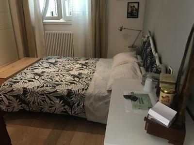 camera con bagno privato e parcheggio