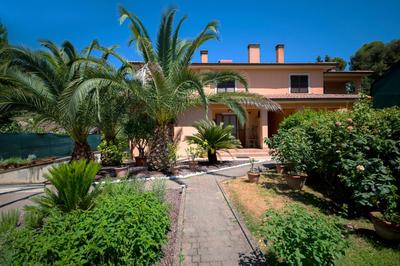 Villa Alida - Case Vacanza Giorgia e Martina