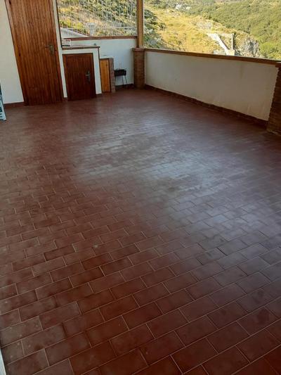 Appartamento panoramico con vista mare e montagna