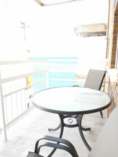 Beach front Esther 3 Villajoyosa VACATION RENTALS FROM 11 NIGHTS