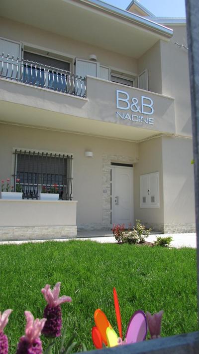 B&B Nadine