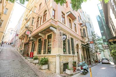 No 8 Galata - Image 10