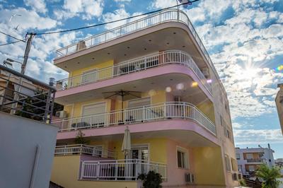 Irini Apartments