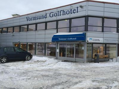 Vormsund Golf Hotell Bed Breakfast
