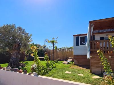 Villa Vravrona Tower & Suites