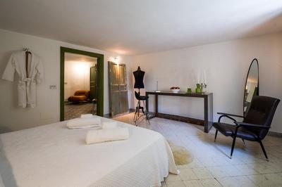 Surplus Charming Apartment