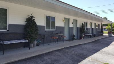 Bear Cove Inn