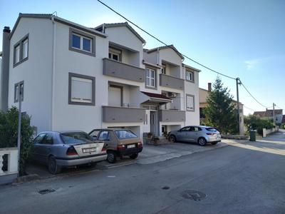 Ravkin Apartments