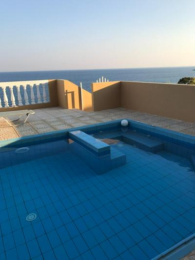 Purple Moon Achlia Crete
