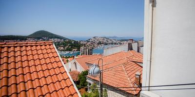 Apartment Eni