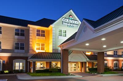 La Quinta Inn & Suites by Wyndam Knoxville West