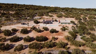 Heritage Stonehouse Jure