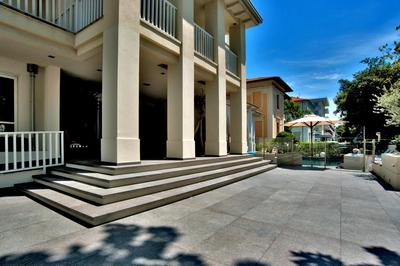 Le Rose Suite Hotel