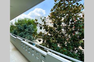 Green apartment with view