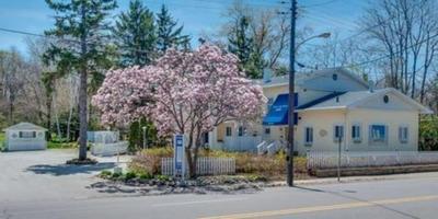 New Buffalo Inn