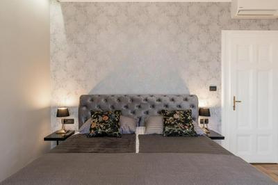 Luxury Peitho Residence