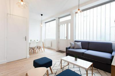 Luminous Appt And Design Close To The Sacred Heart