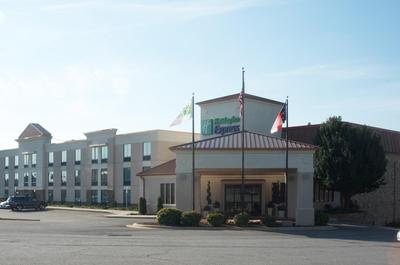 Holiday Inn Express Hickory - Hickory Mart by IHG