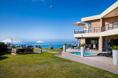 African Oceans Manor on the Beach