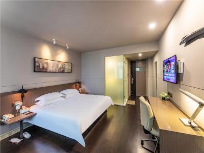 JinJiang InnSelect Suzhou Shengze Shunhuxilu Hotel
