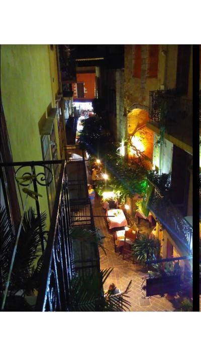 Boho City Hostel