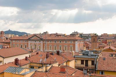 UR-NEST Indipendenza