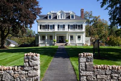 Inns of Aurora Resort & Spa, Billede 2