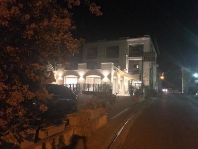 Αι 3 Αψίδες, Φωτογραφία 2
