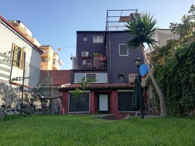 Magarìa Holiday Home