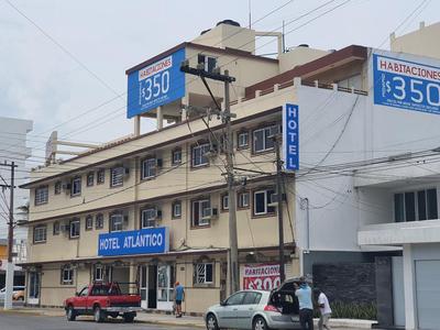 Hotel Atlantico a 150 mts de Playa Martí