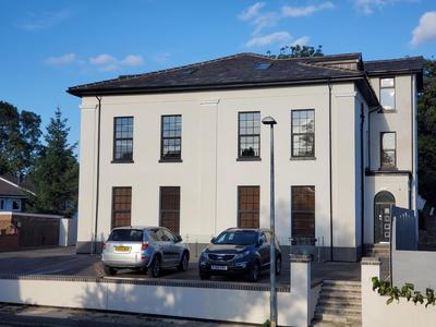 The Ashcroft Studios & Apartments with Free Parking