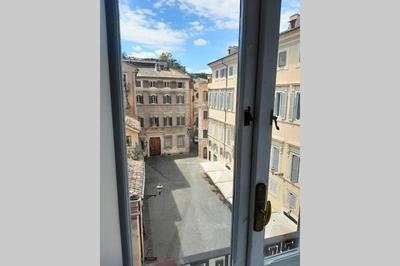 SWEET GRANNY S HOUSE close to campo dei fiori