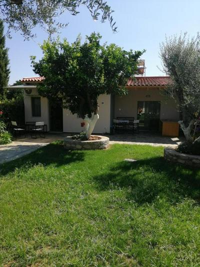 Country House with Garden in Avythos, Aigio