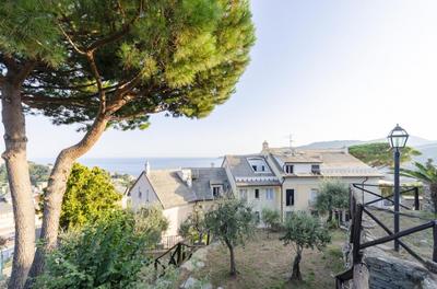 JOIVY Spectacular Sea View Apt for 5 with Terrace
