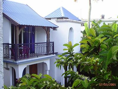Elegant apartment in Grand Baie with sea view and pool