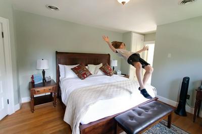 Clay Corner Inn