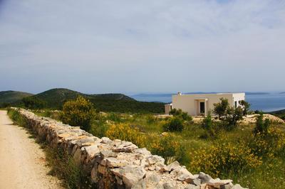 Villa Zlatno Sunce in the hills near Trogir