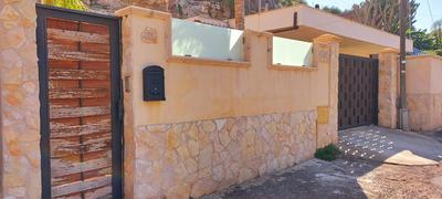 Casa Parisi