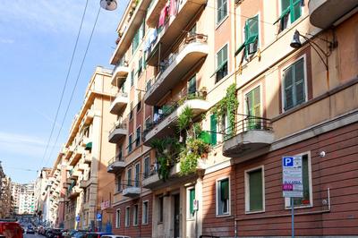 Fantastic house near the station Free parking