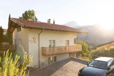 MeranoView Apartments