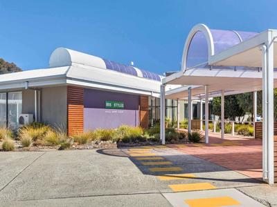 ibis Styles Canberra Eagle Hawk